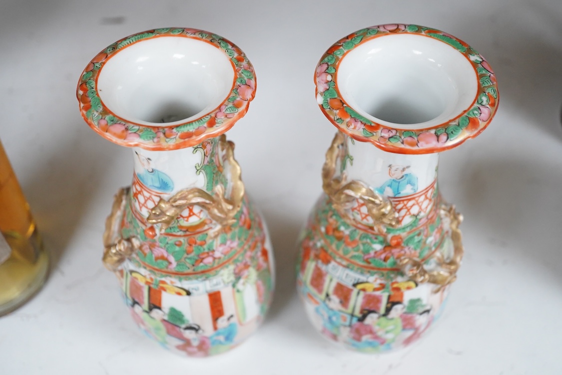 A pair of late 19th century Chinese famille rose porcelain vases, 20cm high